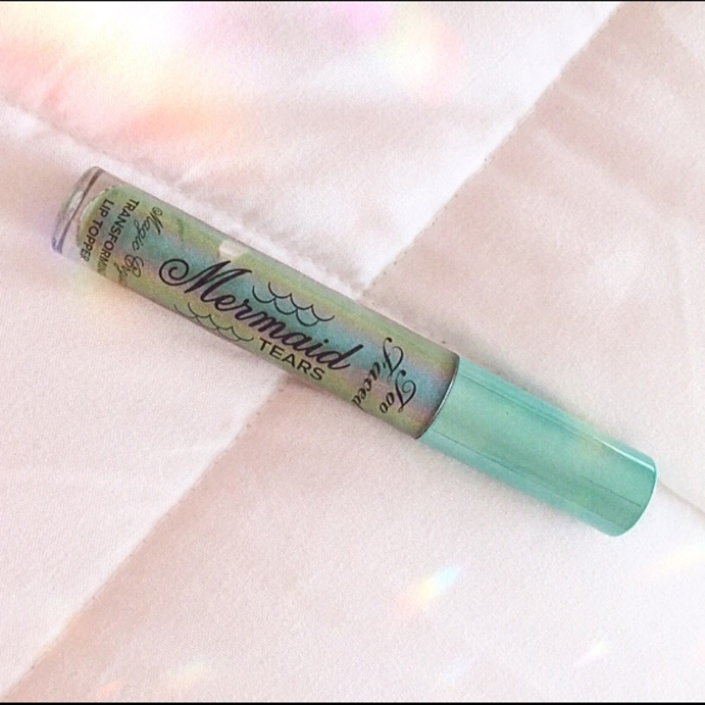 Too faced lip gloss